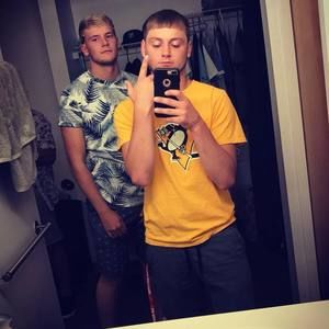 Meet your Posher, Tyler